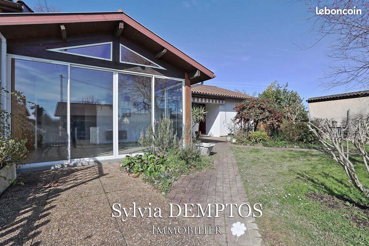 Propriété 5 pièces 139 m² - Orthez 64300 (image principale 1)