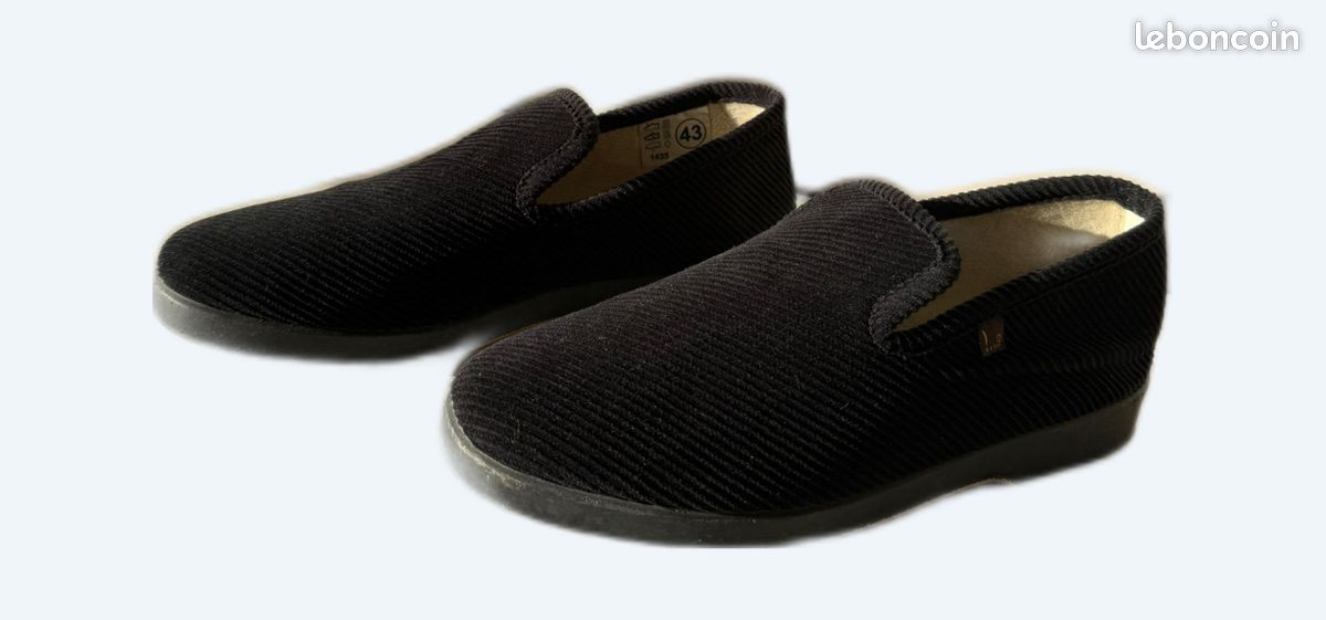 Charentaises velours noir pointure 43 Chaussures