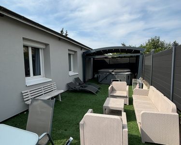 Maison 330 000 € - 77 m²