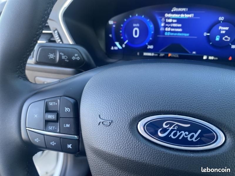 Ford Kuga 2.5 Duratec 190ch FHEV E85 Titanium BVA (image 23)