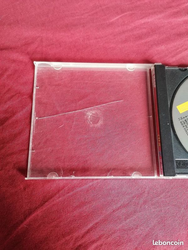 CD Le Top des Tout-P’tits – Versailles / À la claire fontaine (image 2)