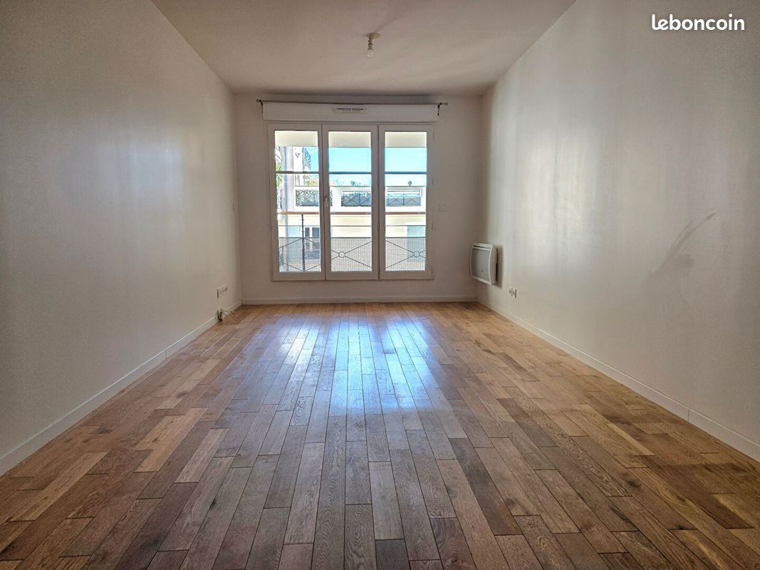 Appartement 2 pièces 49 m² · à Maisons-Laffitte · 49 m² · 305 000 €
