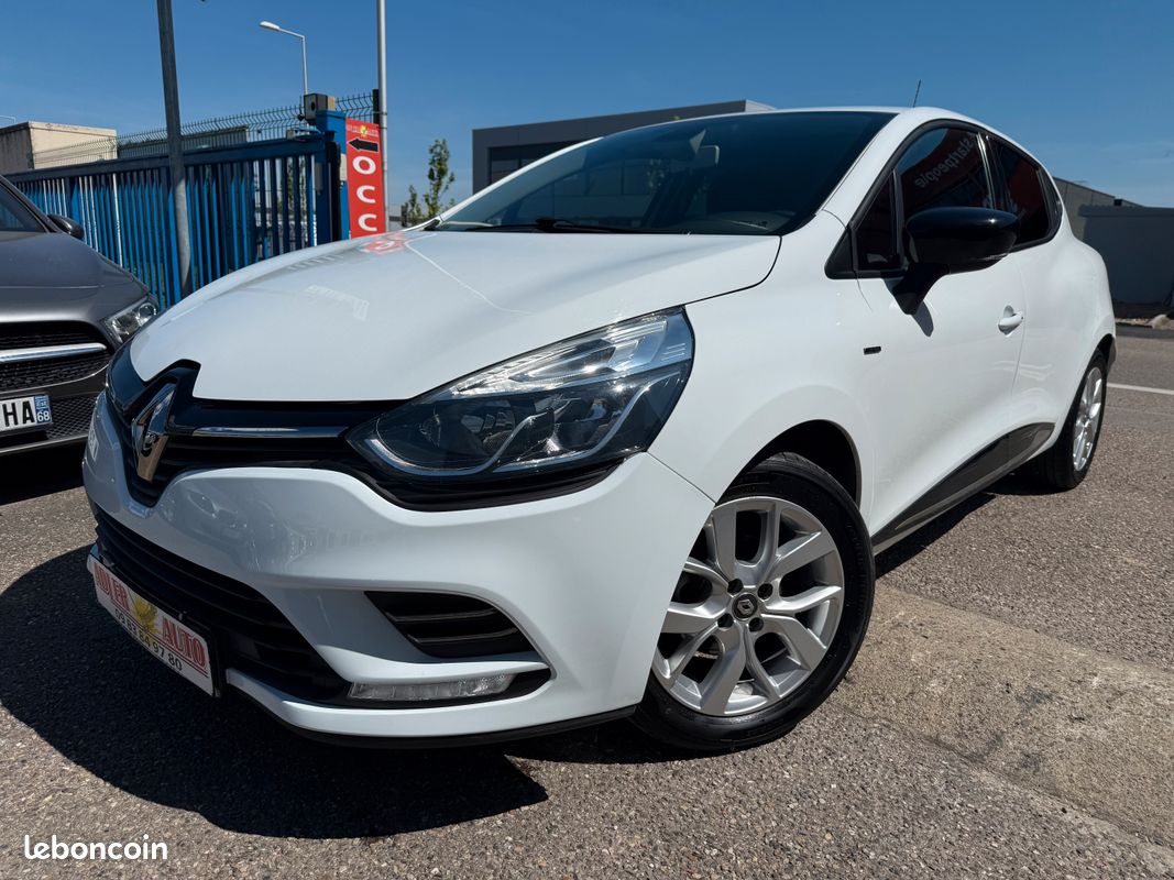 Renault Clio IV 0.9 TCe 90ch energy Limited 5p 1ére MAIN (image 3)