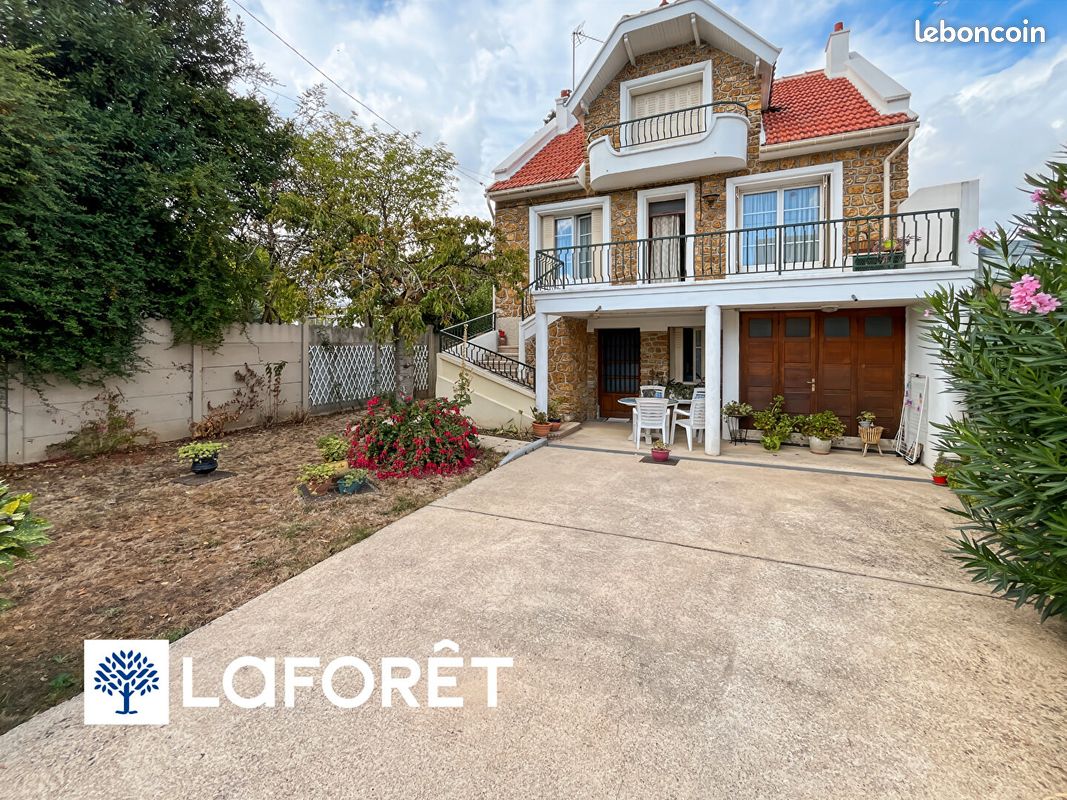 Maison 5 pièces 105 m² · à Viry-Châtillon · 105 m² · 276 060 €