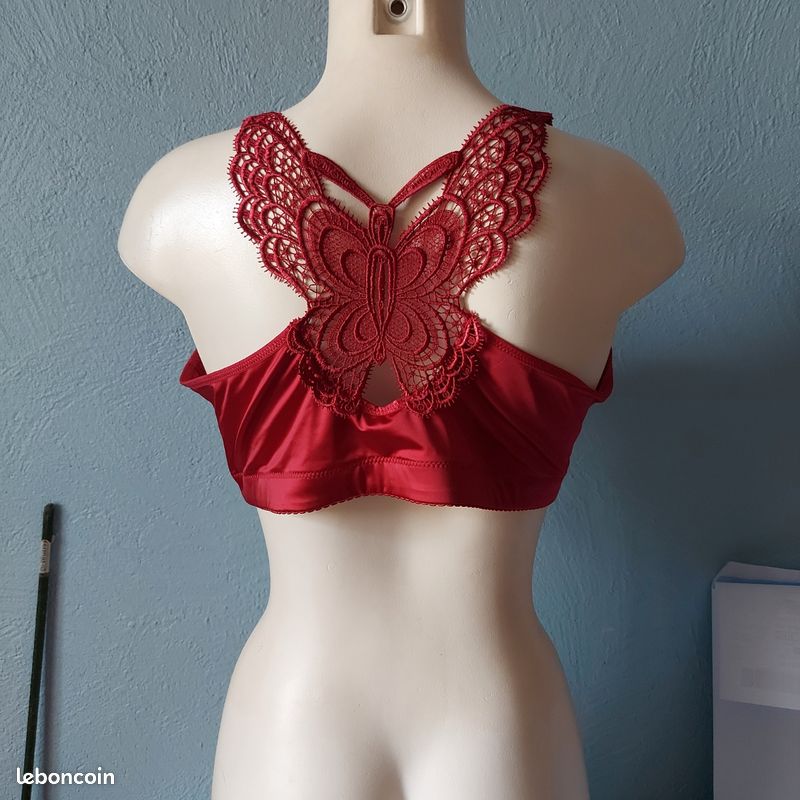Soutien gorge 100A Neuf (image 4)