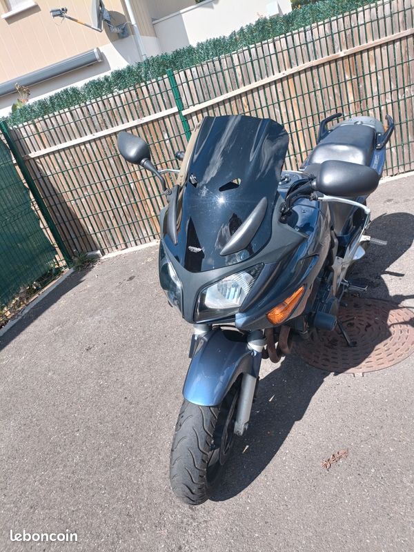 Vends moto honda cbf 600 s de 2004 - 46 000 km (image 3)