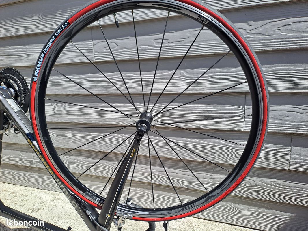 Vélo route carbone Btwin FC700 (image 7)