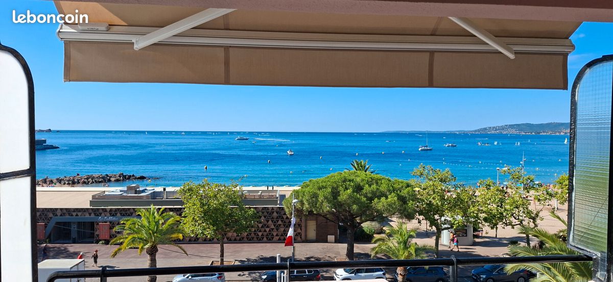 Appartement 1 pièce 24 m² · à Fréjus · 24 m² · 725 €