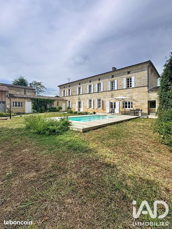 Maison 7 pièces 220 m² · à Saint-André-de-Cubzac · 220 m² · 547 000 €