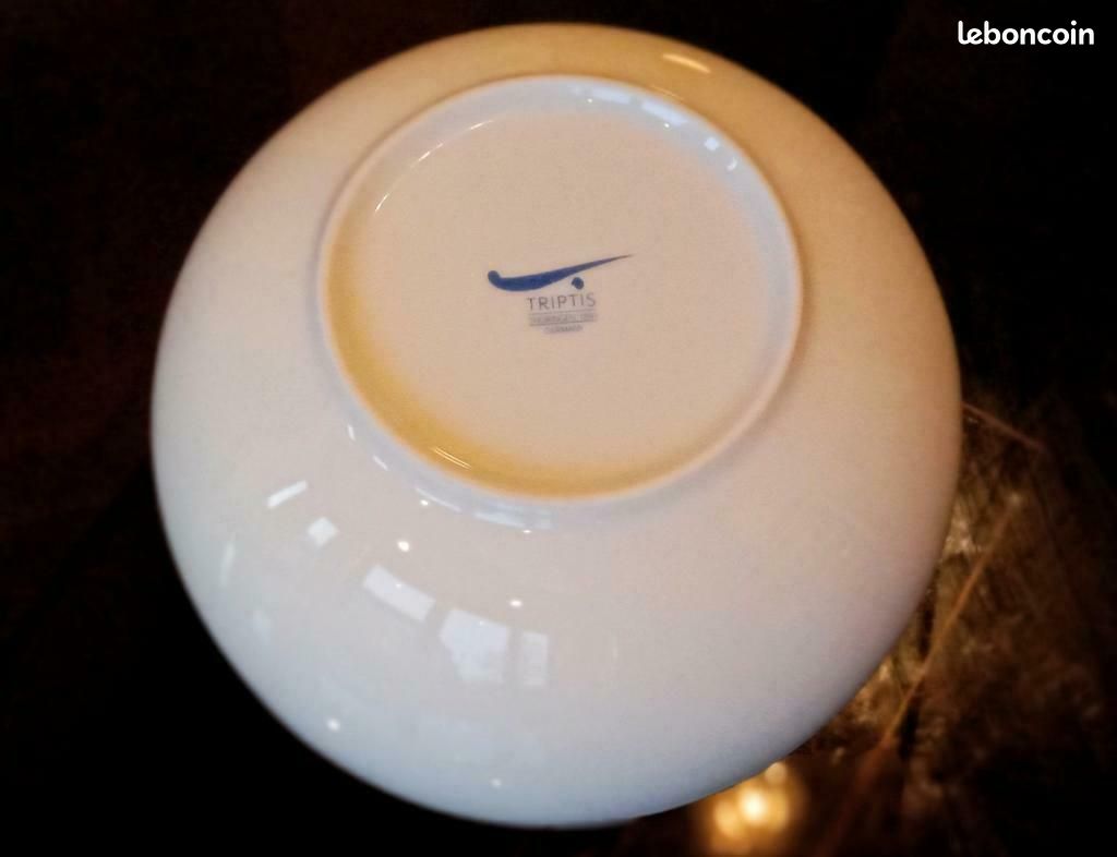 Grand saladier contemporain Triptis en porcelaine Ø230 (image 4)