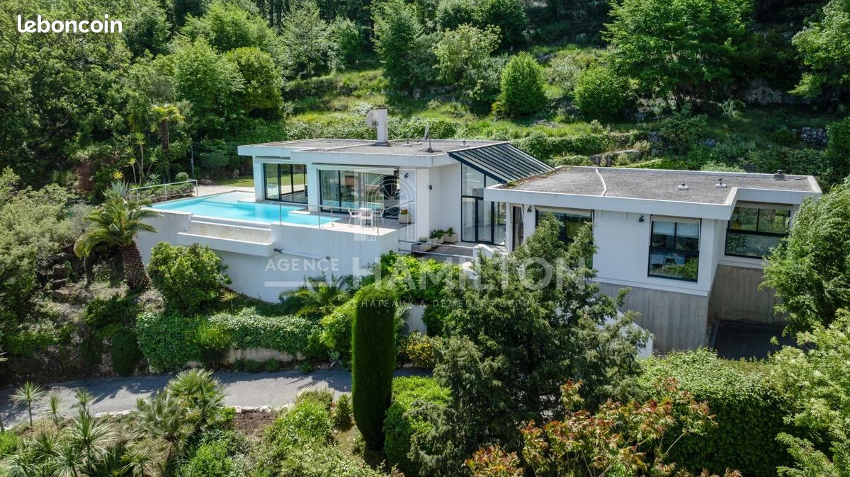 Maison 5 pièces 160 m² · à Le Rouret · 160 m² · 1 250 000 €