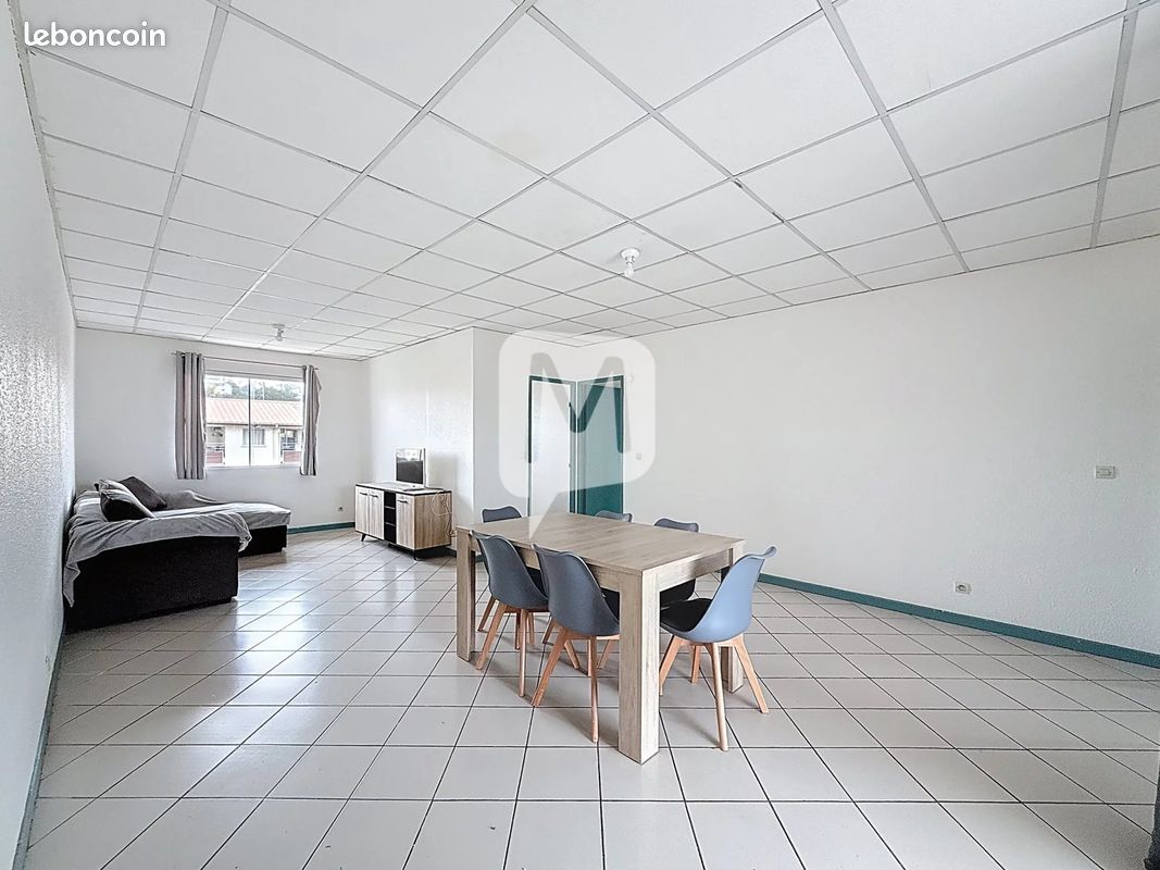 Appartement 4 pièces 83 m² · à Cayenne · 83 m² · 1 390 €