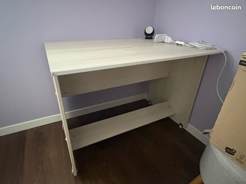 Vends lit demi hauteur avec bureau intégré (image 3)