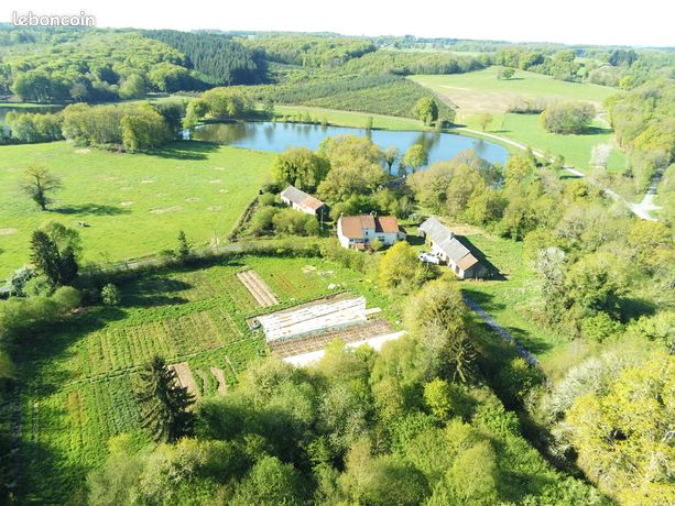 Corps de Ferme - 12 pièces - 248m² sur 4,1 ha de terrain
