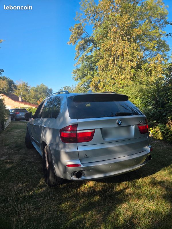 Bmw x5 e70 (image 2)