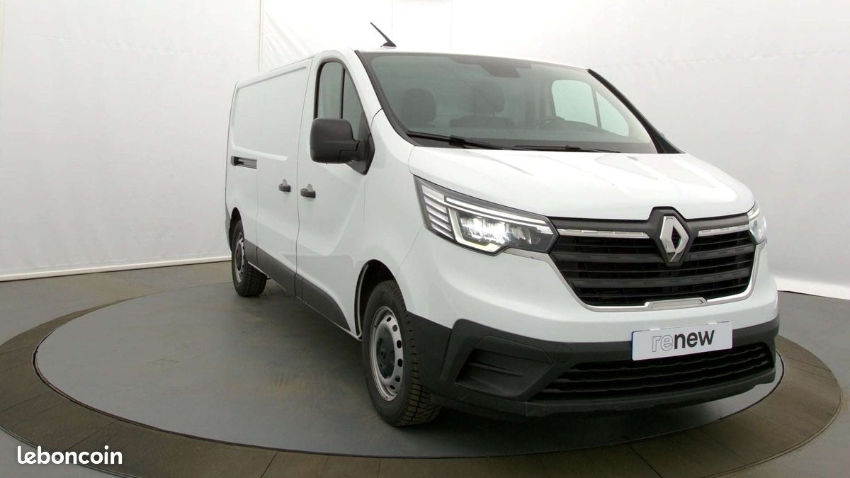 Renault trafic fgn l2h1 3000 kg blue dci 130 (image 8)