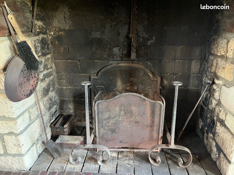 Mobilier de cheminée (image 1)