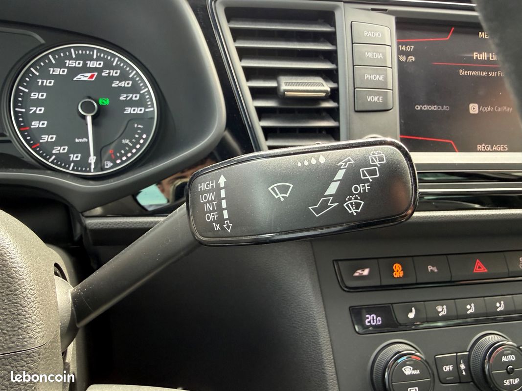 SEAT Leon SC 2.0 TSI 290 CH CUPRA BVA - CARPLAY/ANDROID AUTO - REGULATEUR ADAPTATIF - SIEGES AV CHAUFFANTS - (image 25)