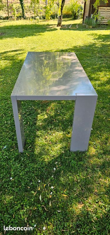 Table (image 2)