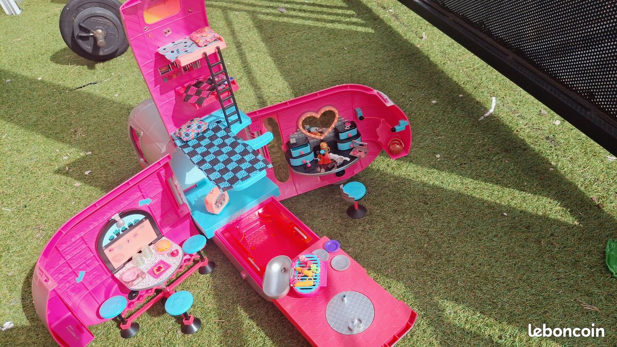 Camping car poupée lol (image 1)
