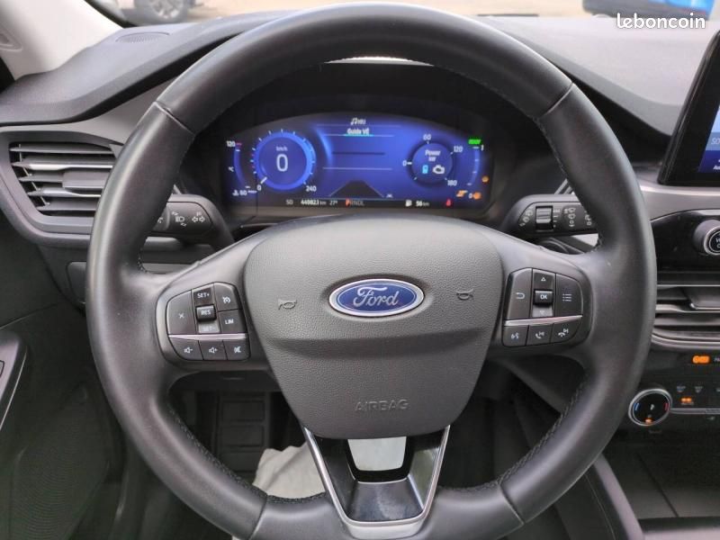 Ford Kuga 2.5 Duratec 190ch FHEV E85 Titanium BVA (image 12)