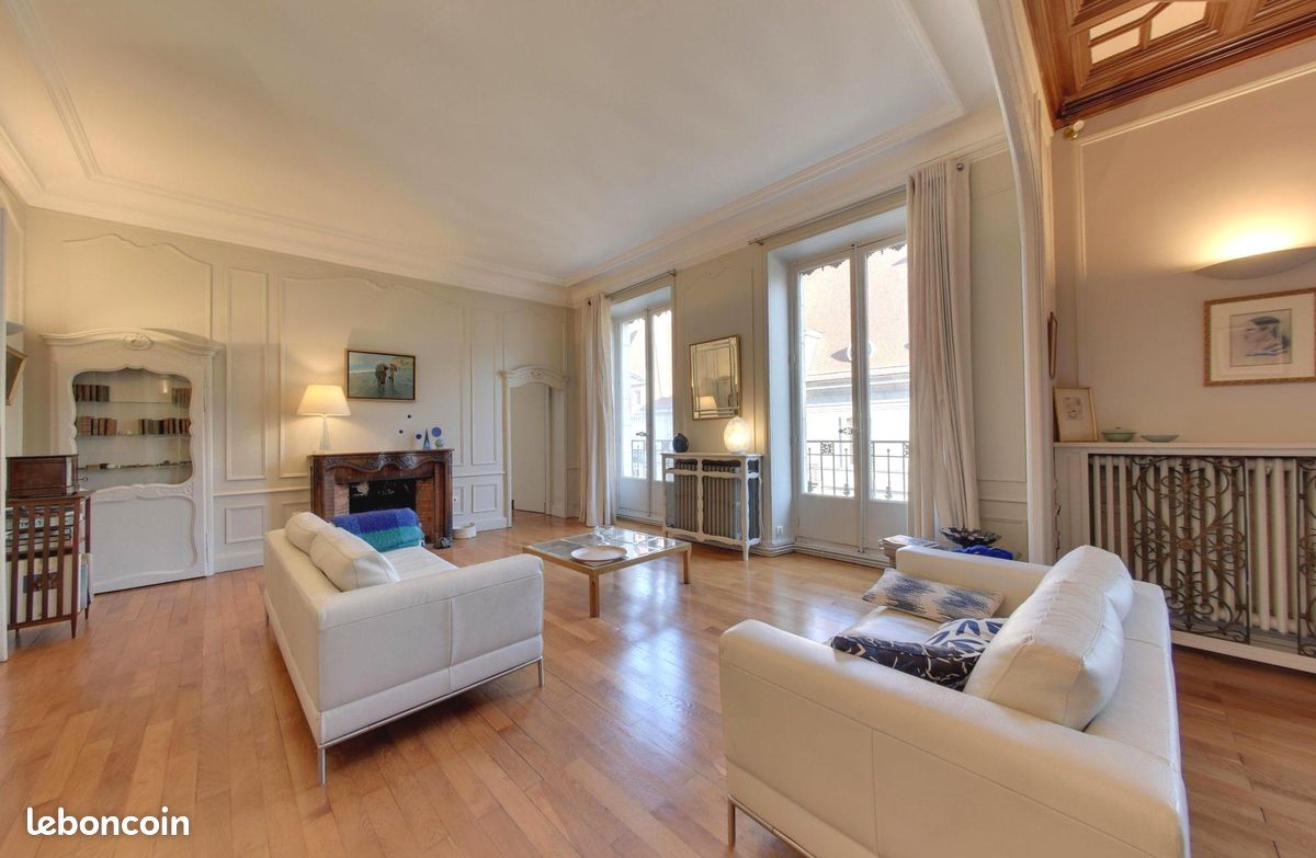 Appartement 5 pièces 187 m² · à Grenoble · 187 m² · 549 000 €