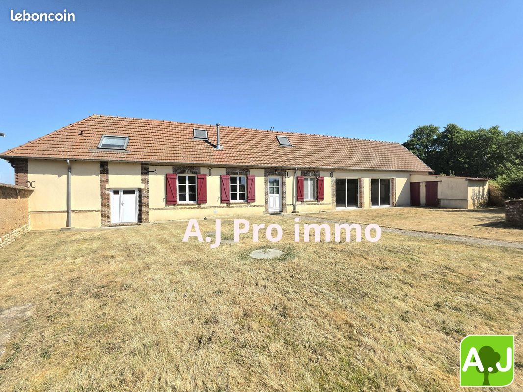 Maison 5 pièces 130 m² · à Saint-André-de-l'Eure · 130 m² · 179 000 €