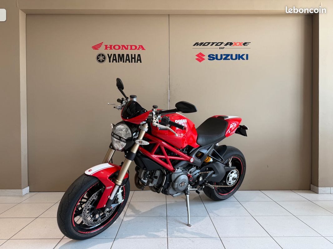 Motorcycles Ducati Monster 1100 Evo 2011 2011 Ducati Ducati