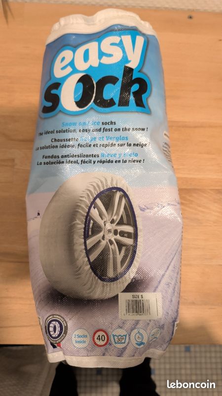 Chaussettes à Neige EASYSOCKS - Taille 235/55 R18 - Usage Occasionnel