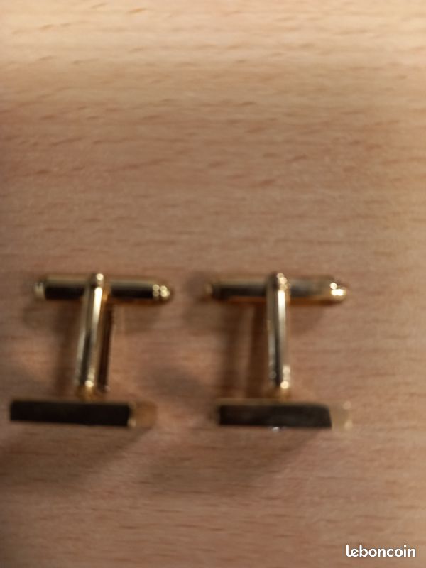 Jolis boutons de manchette (image 3)