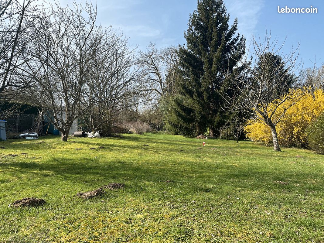 Terrain 950 m² · à Acquigny · 950 m² · 88 000 €