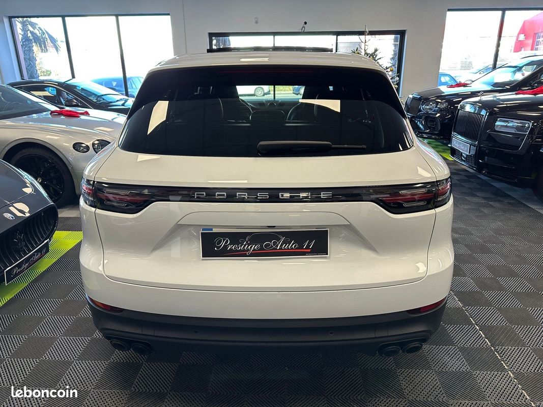 Porsche CAYENNE E-hybrid 462 CV Toit ouvrant BOSE Soft Close Attelage (image 13)