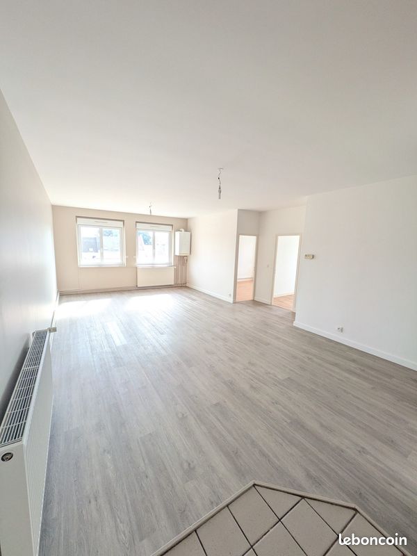 Appartement 3 pièces 94 m² · à Saint-Quentin · 94 m² · 82 000 €
