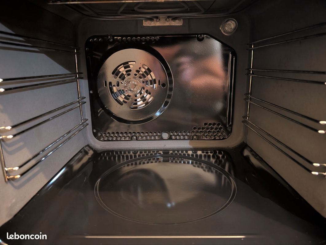 Cuisinière Electrolux – État neuf – Sous garantie (image 7)