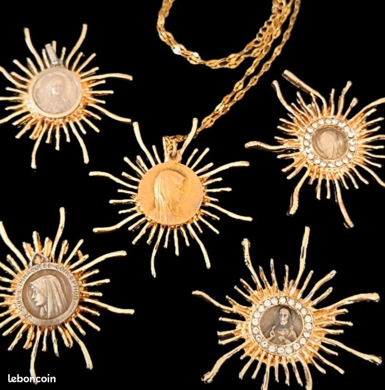 Broche De Créateur Magnifique - Bijou Fantaisie Occasion, Sans Marque Spécifique