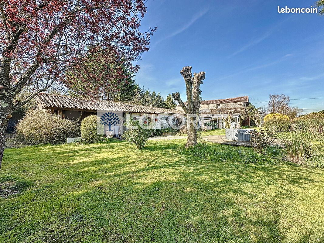 Propriété 6 pièces 144 m² - Glénay 79330 (image principale 14)