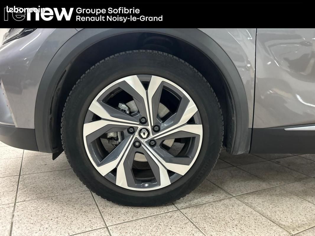 Renault Captur E-Tech 145 - 21 R.S. Line (image 12)