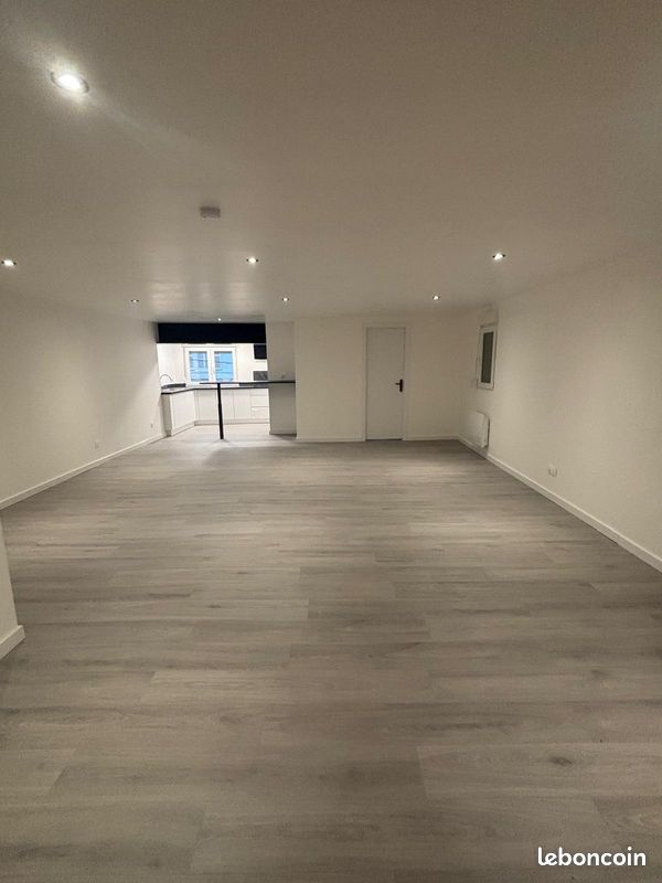 Appartement 3 pièces 79 m² · à Jœuf · 79 m² · 680 €/mois