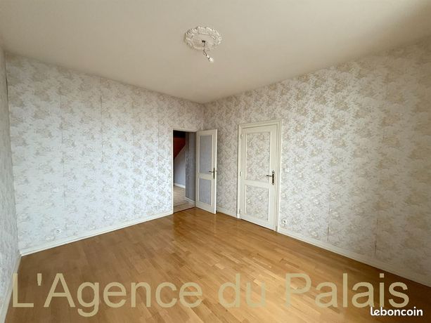 https://img.leboncoin.fr/api/v1/lbcpb1/images/0e/df/f3/0edff3ea379e2dbe67d135ab310c9c220b1350ff.jpg?rule=ad-image
