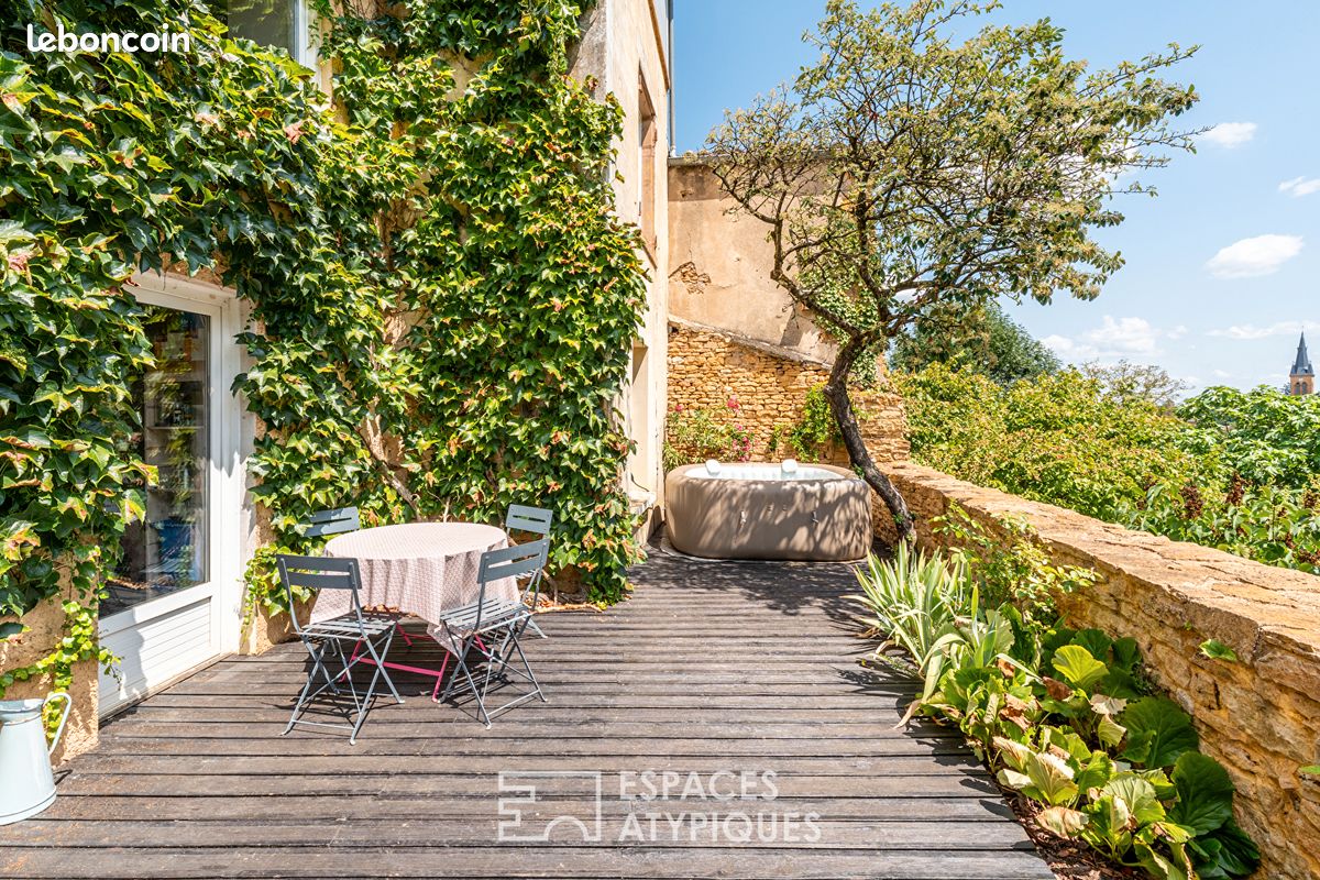 Maison 6 pièces 130 m² · à Villefranche-sur-Saône · 130 m² · 450 000 €