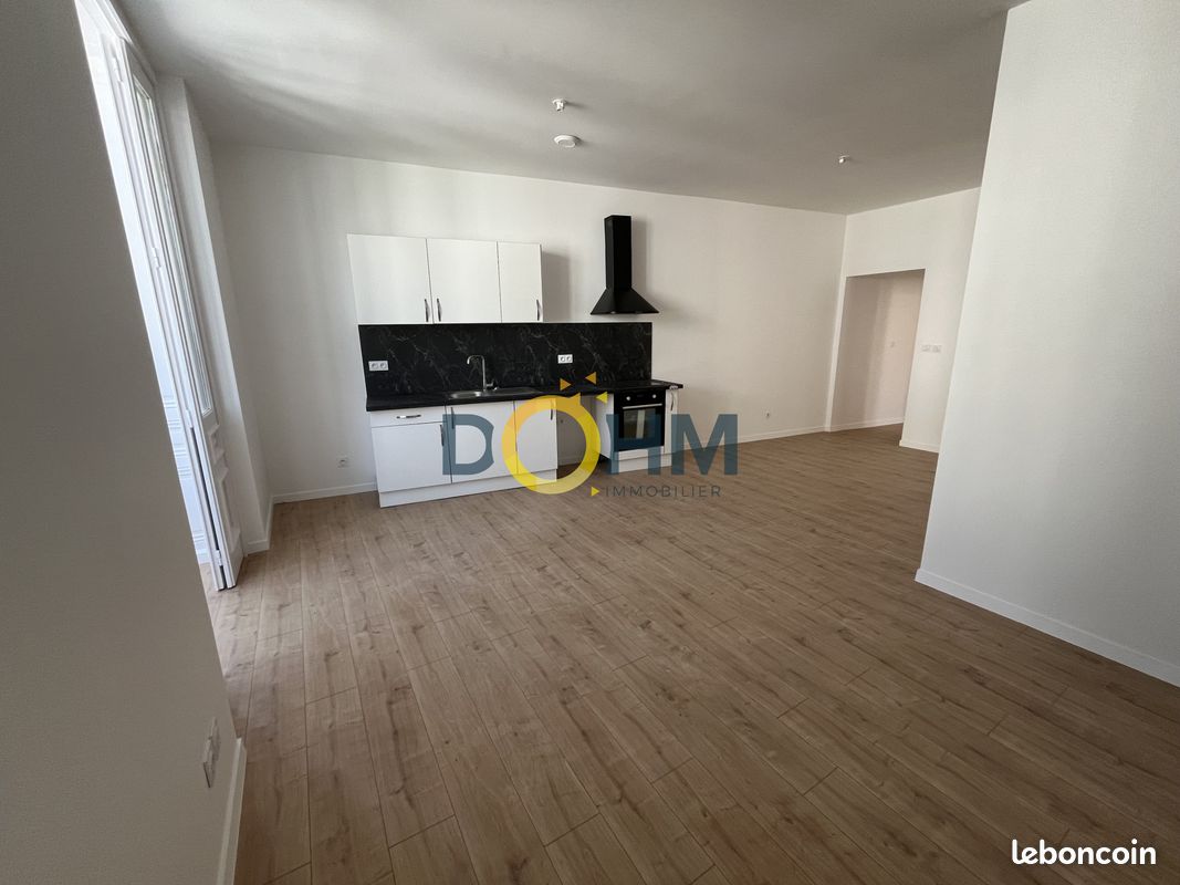 Appartement 4 pièces 83 m² · à Le Chambon-Feugerolles · 83 m² · 700 €/mois