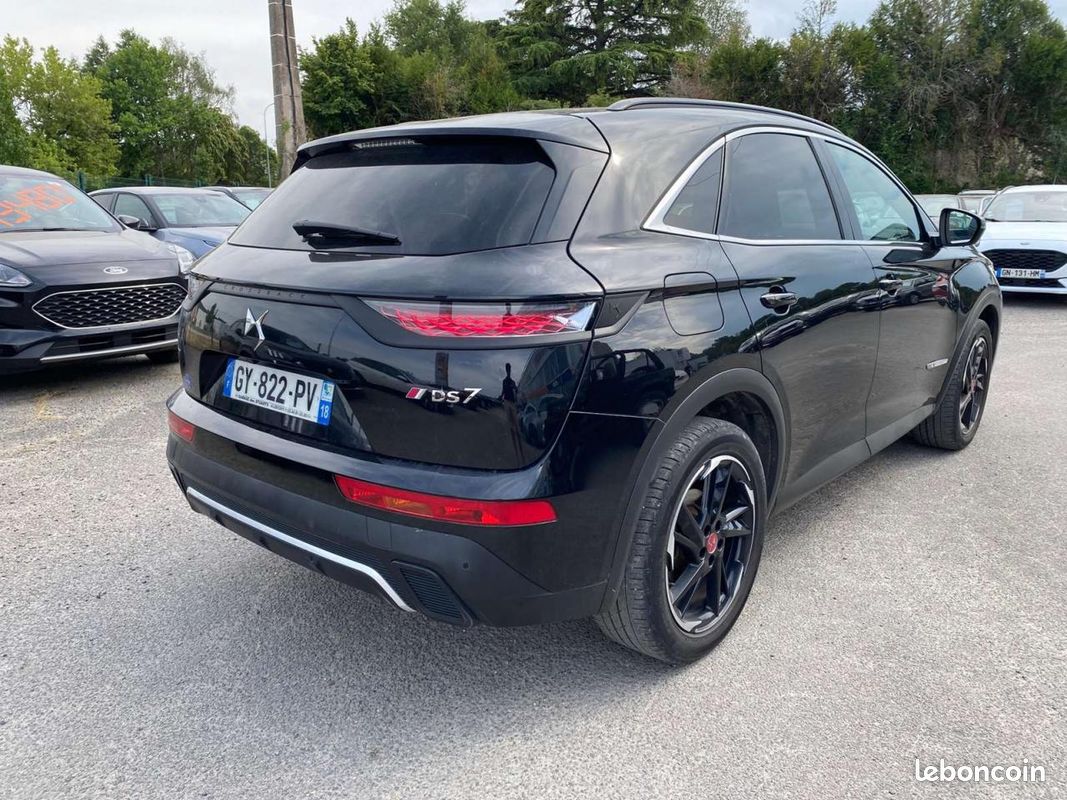 DS DS 7 CROSSBACK 1.5 BlueHDi - 130 - BV EAT8 Performance Line (image 4)