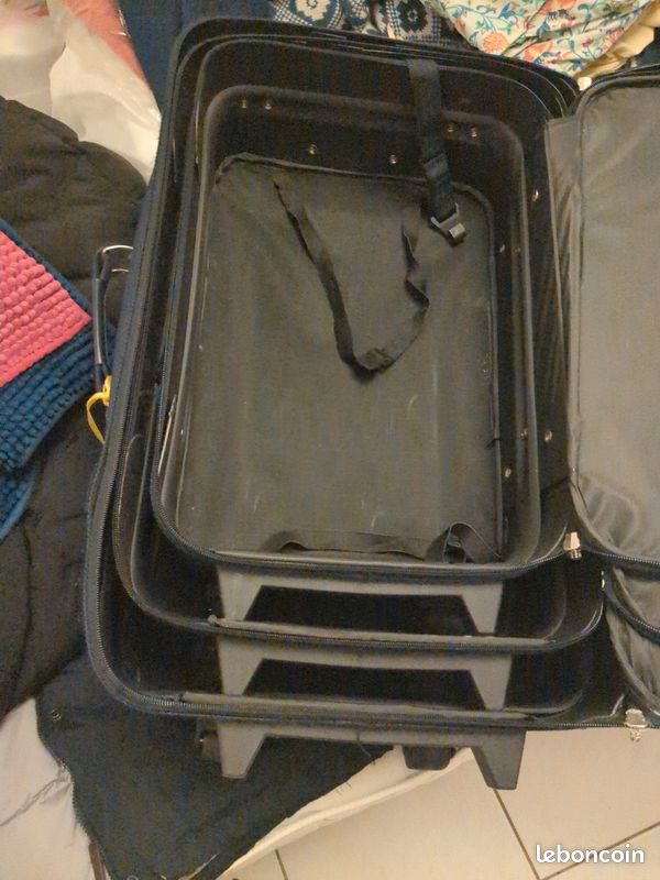 Lot de 3 Valises (image 3)