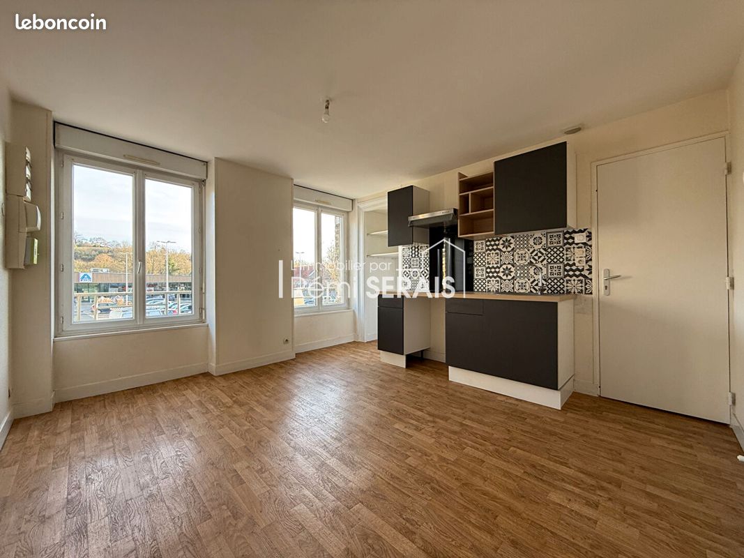 Appartement 2 pièces 26 m² · à Condé-en-Normandie · 26 m² · 350 €