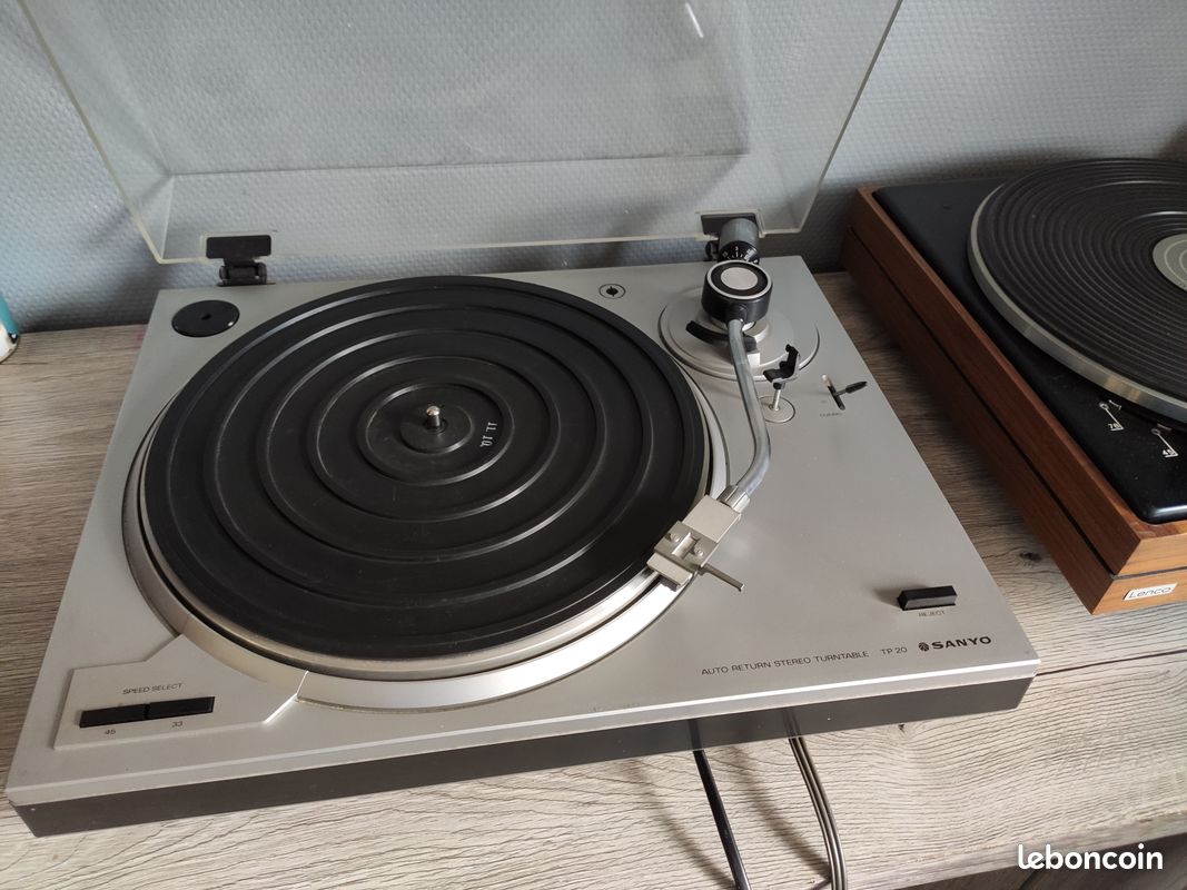 Charnières De Capot Pour Platine Vinyle SANYO TP 1020 - Pièce Vintage, état Fonctionnel