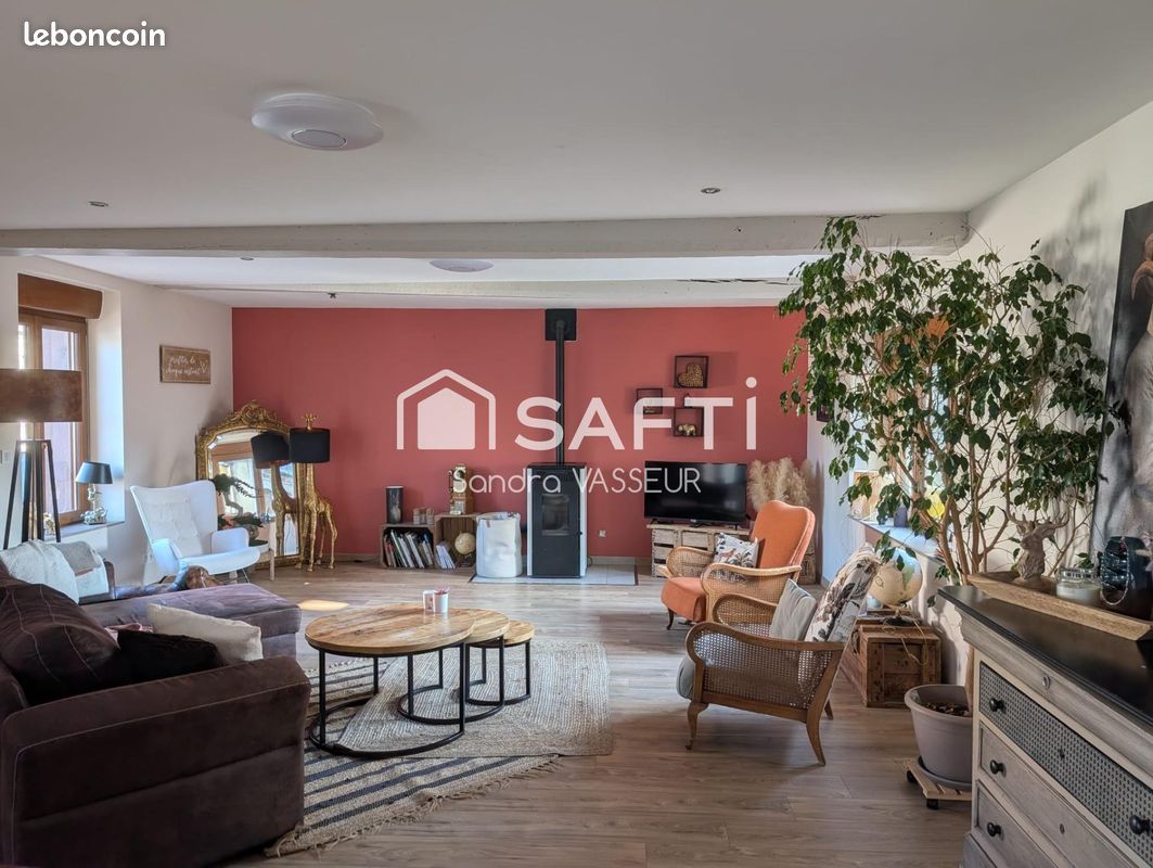 Immeuble 138 m² · à Frévent · 138 m² · 159 000 €