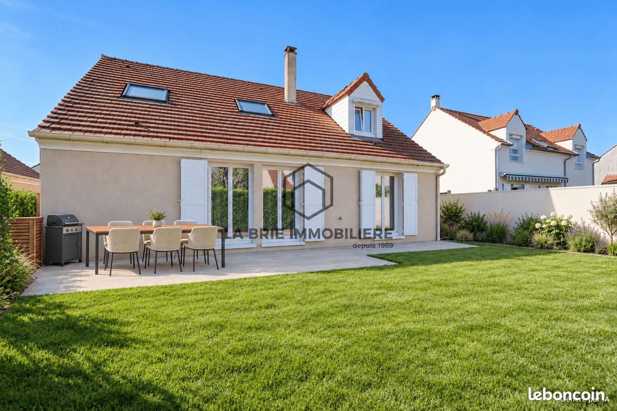 Maison 7 pièces 142 m² · à Mandres-les-Roses · 142 m² · 472 000 €