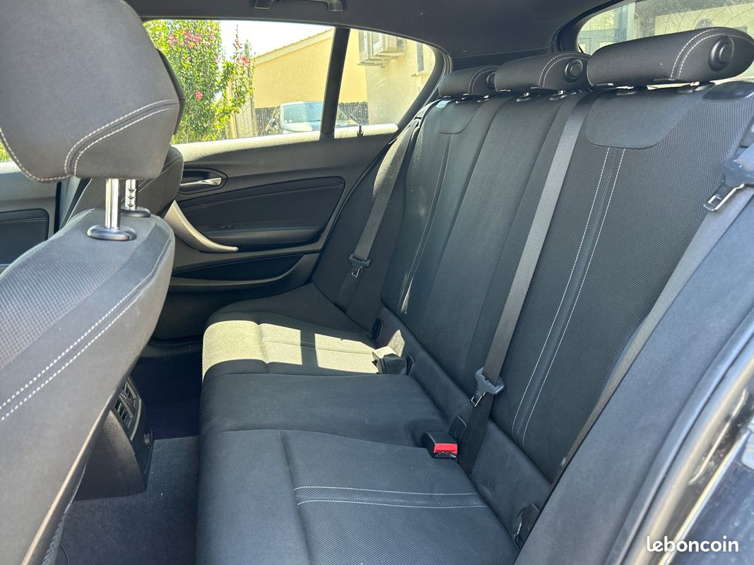BMW SERIE 1 2.0 120 I 185CH ULTIMATE M-SPORT BVA8-CARPLAY+STYLE 135I+LIGNE A CLAPEt (image 13)