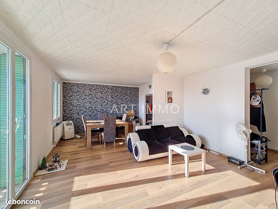 Appartement 3 pièces 65 m² · à Le Pontet · 65 m² · 90 000 €