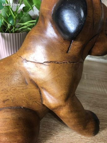 Paire De Grands Chiens Foo Chinois Vintage En Bois Doré Sculpté Et Sculpté à La Main
